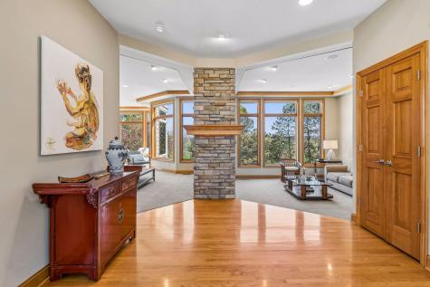 3717 Fairway Point Woodbury MN 55125