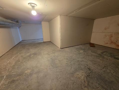 1557 34th Avenue S Moorhead MN 56560