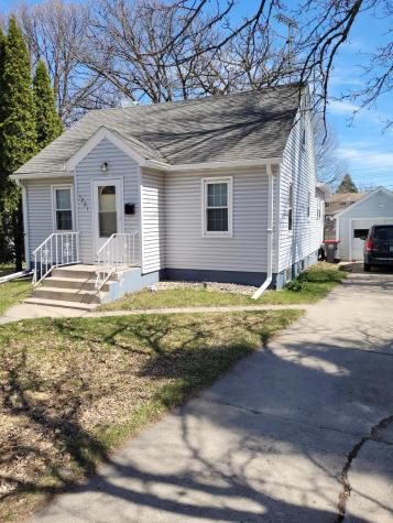 1221 Irving Street Alexandria MN 56308