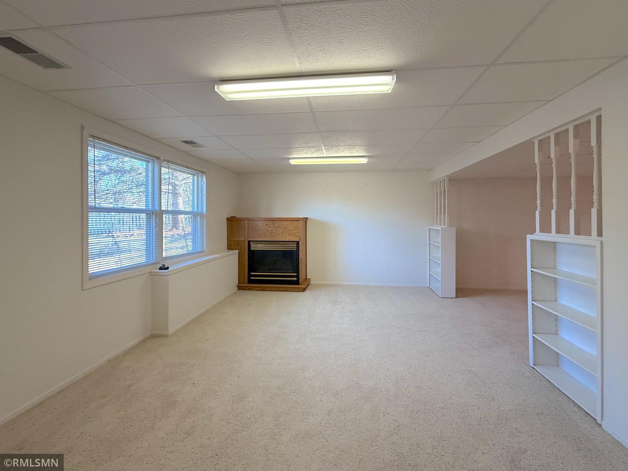 210 Knollwood Street W Annandale MN 55302