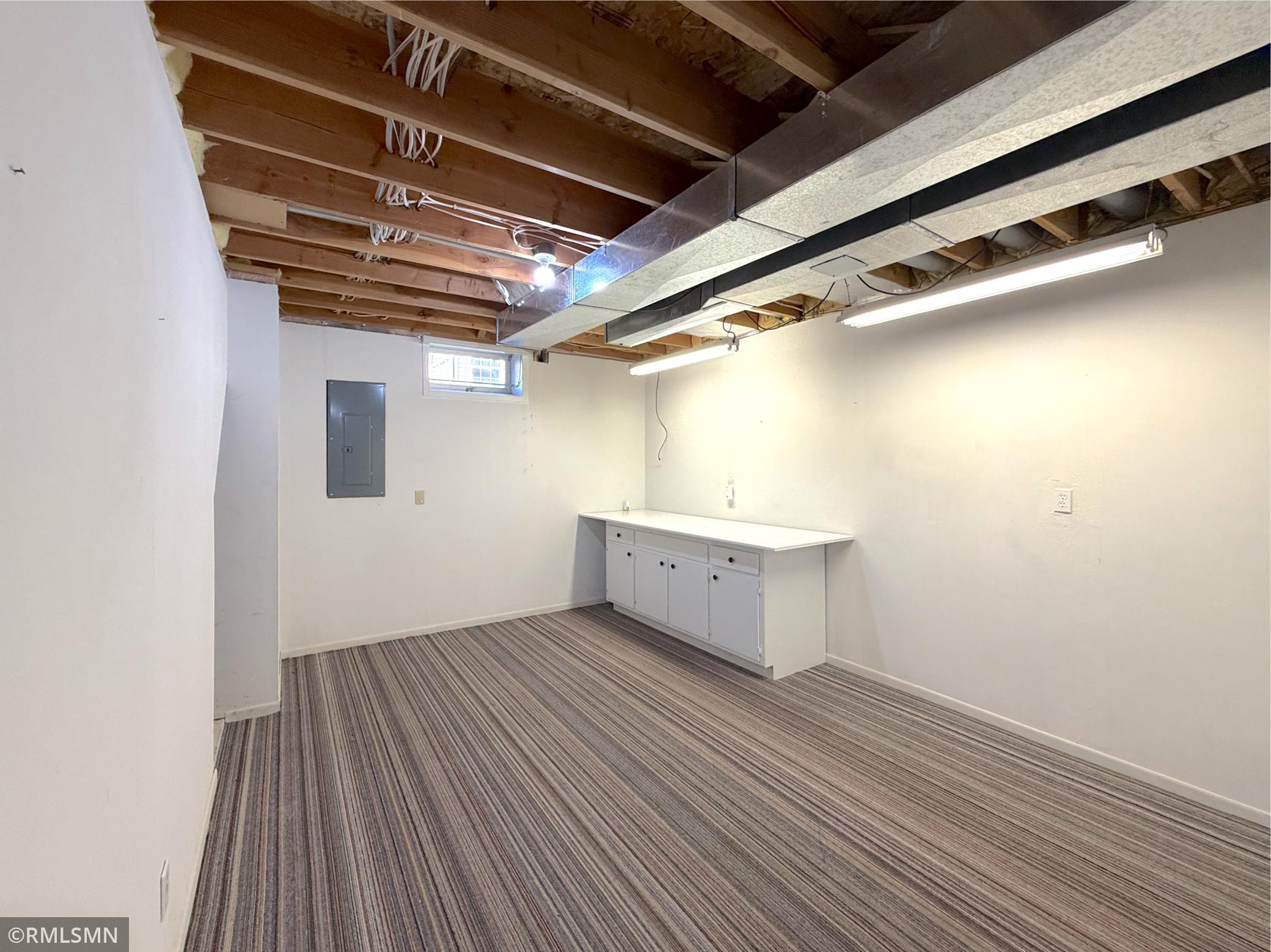 210 Knollwood Street W Annandale MN 55302