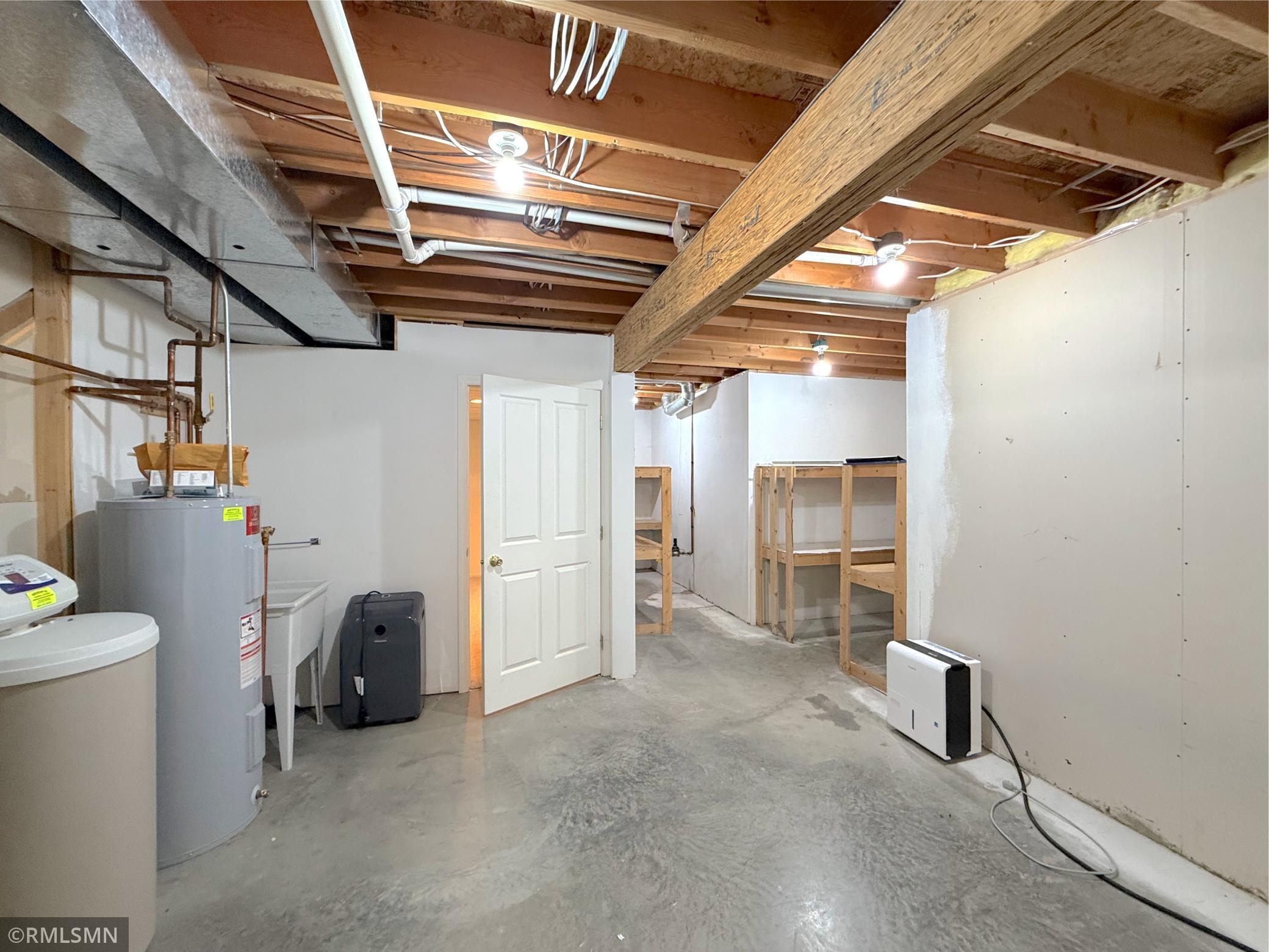 210 Knollwood Street W Annandale MN 55302