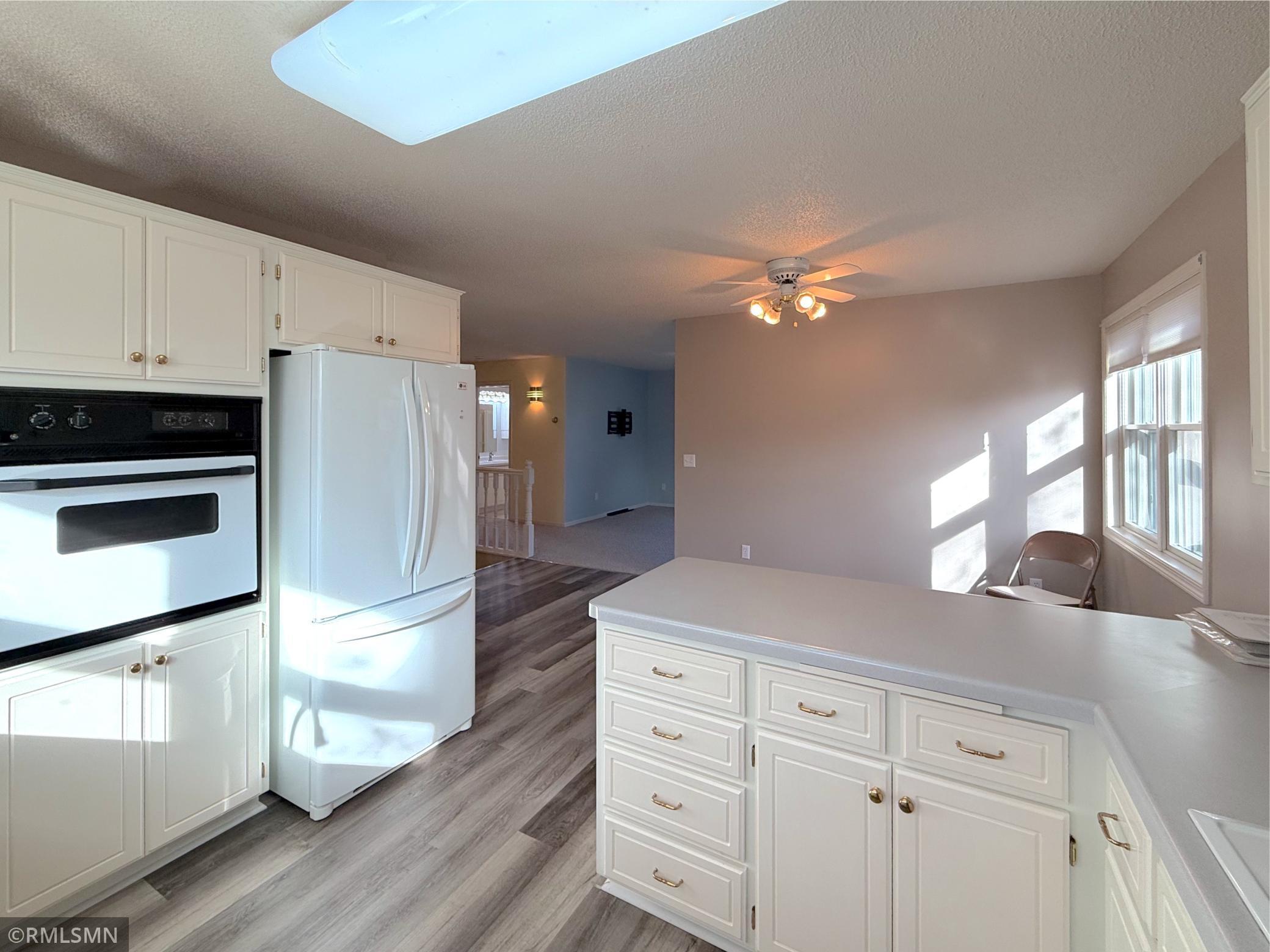 210 Knollwood Street W Annandale MN 55302