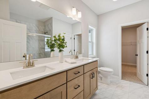 17939 Grantham Lane Lakeville MN 55044