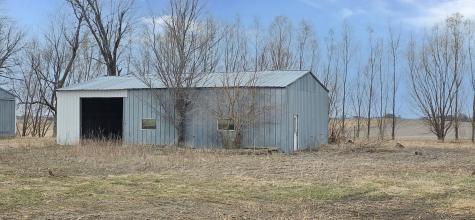 45760 710th Street Lakefield MN 56150