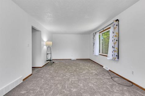 827 10th Avenue SE Saint Cloud MN 56304