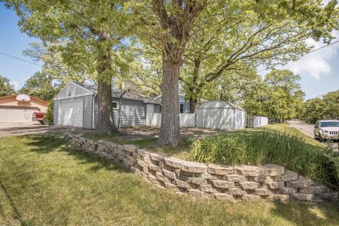 827 10th Avenue SE Saint Cloud MN 56304