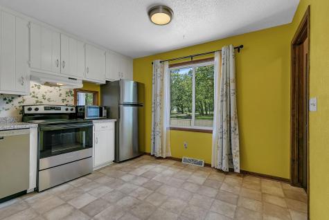 827 10th Avenue SE Saint Cloud MN 56304