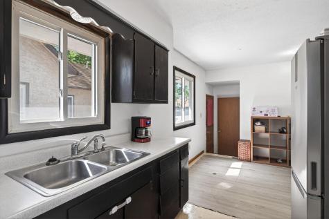 2519 3rd Avenue E North Saint Paul MN 55109