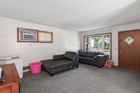 2519 3rd Avenue E North Saint Paul MN 55109