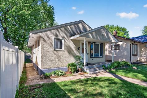 2519 3rd Avenue E North Saint Paul MN 55109