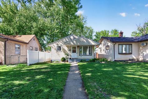 2519 3rd Avenue E North Saint Paul MN 55109