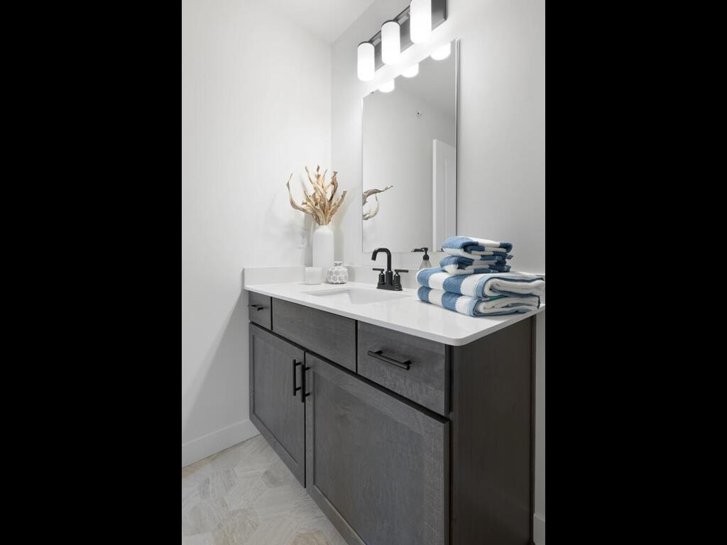 13609 Hollybrook Drive Apple Valley MN 55124