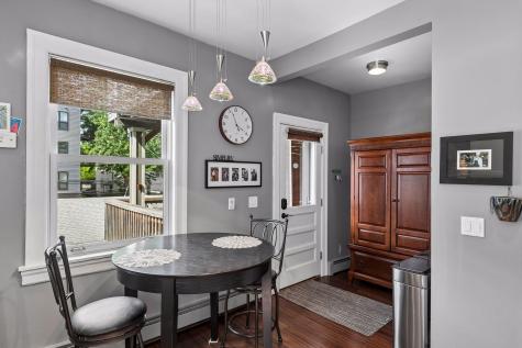 593 Laurel Avenue Saint Paul MN 55102