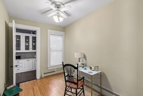 593 Laurel Avenue Saint Paul MN 55102