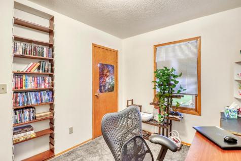 306 21 Street S Fargo ND 58103