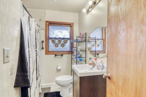 306 21 Street S Fargo ND 58103