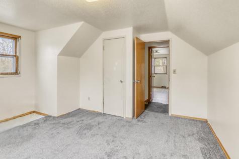 306 21 Street S Fargo ND 58103
