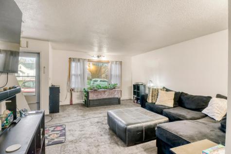 306 21 Street S Fargo ND 58103