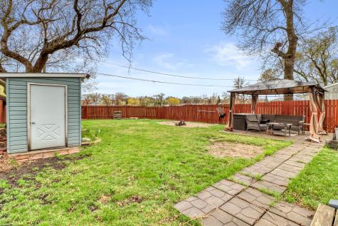 306 21 Street S Fargo ND 58103