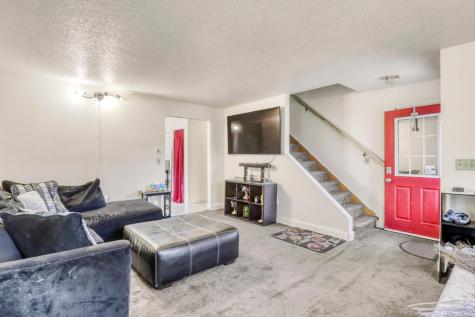 306 21 Street S Fargo ND 58103