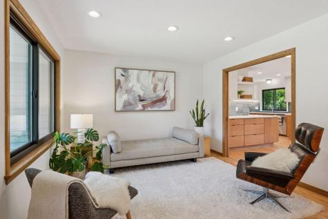 7329 Ridgeway Road Golden Valley MN 55427