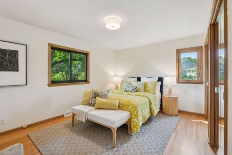 7329 Ridgeway Road Golden Valley MN 55427
