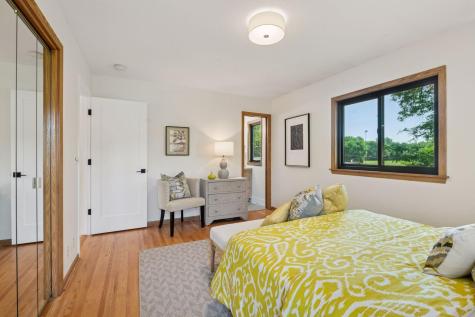 7329 Ridgeway Road Golden Valley MN 55427