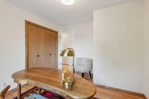 7329 Ridgeway Road Golden Valley MN 55427