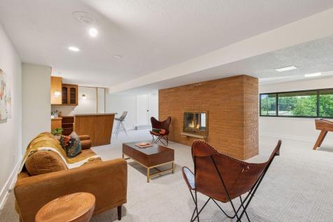7329 Ridgeway Road Golden Valley MN 55427
