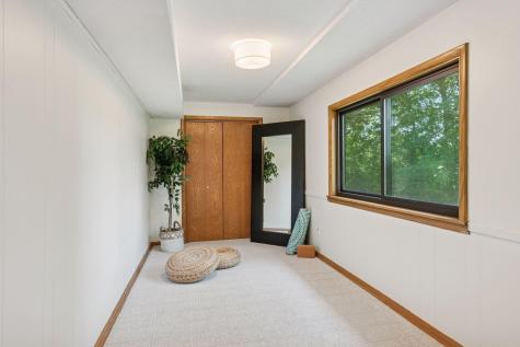 7329 Ridgeway Road Golden Valley MN 55427