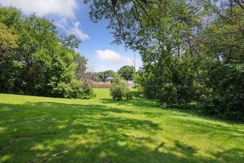 7329 Ridgeway Road Golden Valley MN 55427