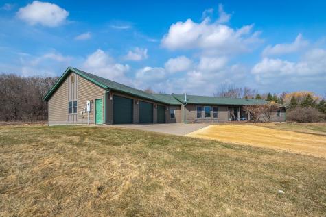 2061 10th Avenue Star Prairie WI 54026