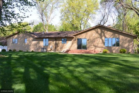 120 Edgewood Drive Glencoe MN 55336