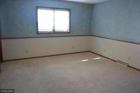 120 Edgewood Drive Glencoe MN 55336