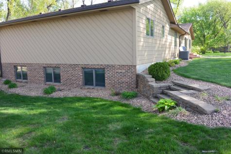 120 Edgewood Drive Glencoe MN 55336