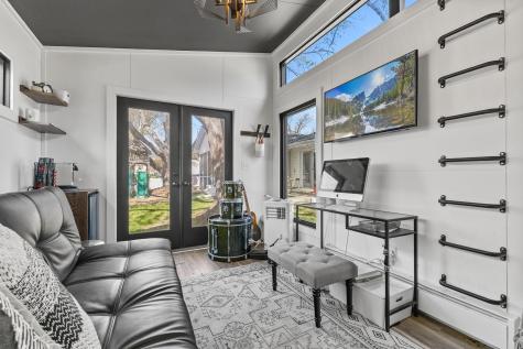 8845 23rd Avenue N Golden Valley MN 55427