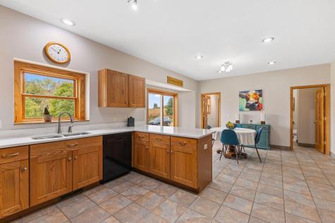 12470 W 270th Street Belle Plaine MN 56011