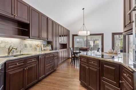 9440 Abigail Court Inver Grove Heights MN 55077