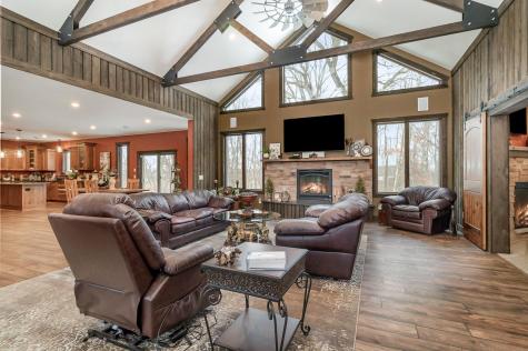 7243 Hazelwood Avenue Northfield MN 55057