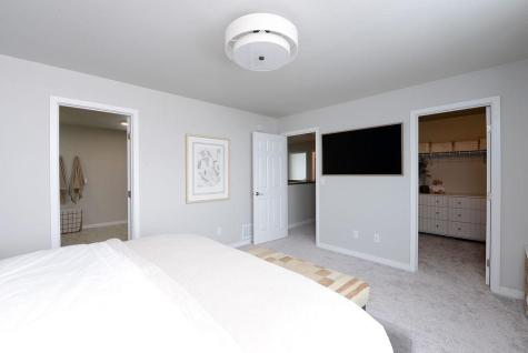 3707 Merrifield Drive S Fargo ND 58104