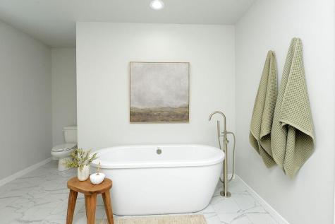 3707 Merrifield Drive S Fargo ND 58104