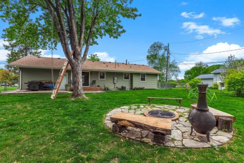 9324 30th Avenue N New Hope MN 55427