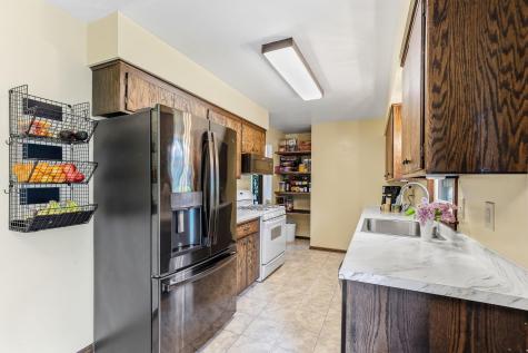 9324 30th Avenue N New Hope MN 55427