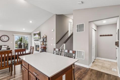 1418 Nutmeg Circle Carver MN 55315