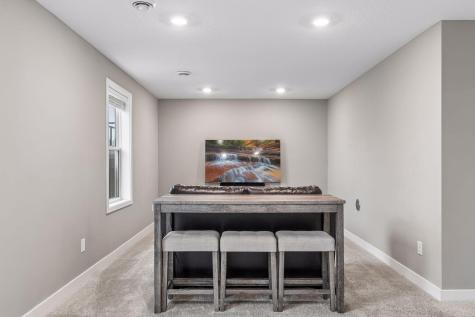 1418 Nutmeg Circle Carver MN 55315