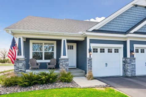 1418 Nutmeg Circle Carver MN 55315