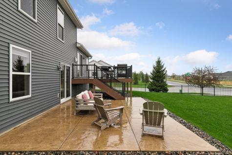 1418 Nutmeg Circle Carver MN 55315