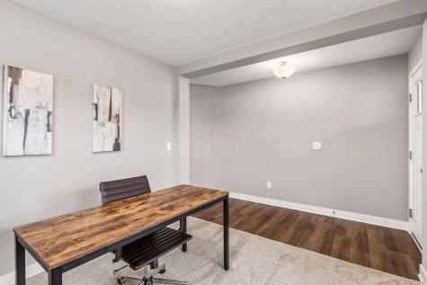 1418 Nutmeg Circle Carver MN 55315