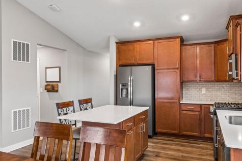 1418 Nutmeg Circle Carver MN 55315